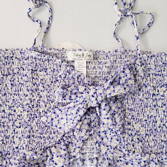 JOLIE & JOY Smocked Front Tie Cropped Tank Top - Picture 3 of 7